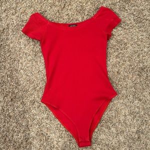 Wild Fable bodysuit off the shoulders. Size small. In great condition